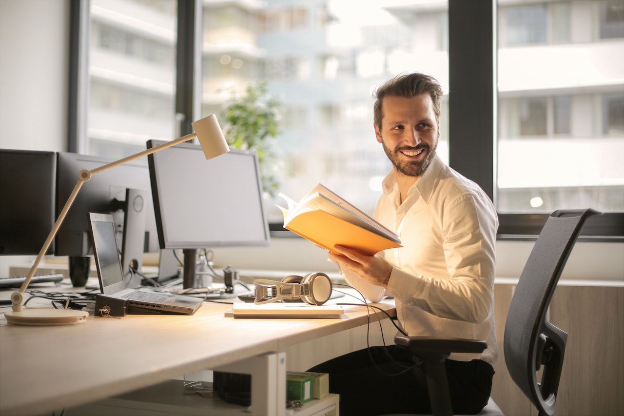 Cultivating a Mindset of Abundance to Reduce Ego-Driven Competition